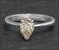 Preview: Diamant Solitär Ring, 0,98ct Tropfen-Schliff, 585 Weißgold