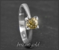 Preview: Diamant Ring mit 0,84ct Naturfarbe olivgrün, 585 Gold