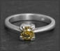 Preview: Diamant Ring mit 0,84ct Naturfarbe olivgrün, 585 Gold