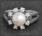 Preview: Diamant & Perlen Ring, 0,32ct Brillanten, 585 Weißgold