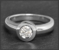Preview: Solitär Ring, 0,53ct Altschliff Brillant, 750 Weißgold
