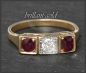Preview: Antiker 1,30ct Diamant & Rubin Trilogie Ring, 585 Gold