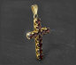 Preview: Kreuz Anhänger mit 5,50ct Granate, in 333 Gelbgold