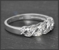 Preview: Ring aus 585 Weißgold mit 0,15ct Diamanten