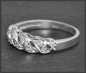 Preview: Ring aus 585 Weißgold mit 0,15ct Diamanten