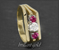 Preview: Vintage 0,92ct Diamant & Rubin Trilogie Ring, 585 Gold