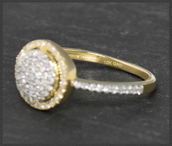 Cocktailring mit 0,45ct Diamanten, 10 Karat