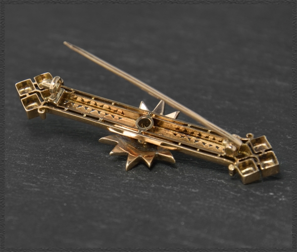 Diamant Brosche mit 0,80ct, 585 Gold, Antik Art Deco