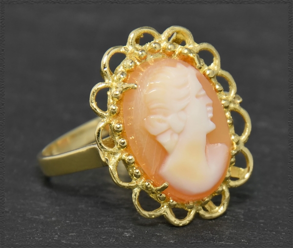 Antik Ring mit Gemme, ca 1930, 750 Gelbgold