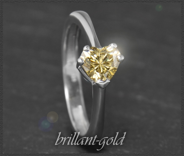 Diamant Herz Solitär Ring, 0,81ct intensiv Goldgelb
