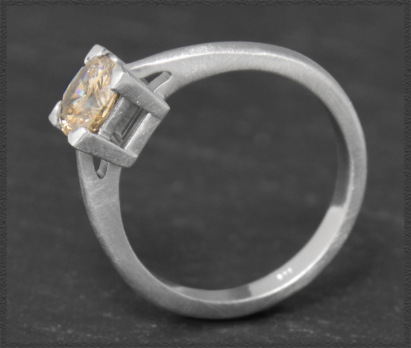 Diamant Ring, 1,08ct in champagner, 585 Weißgold