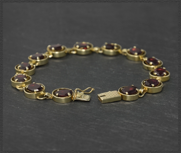 Granat & 333 Gold Damen Armband mit 25ct