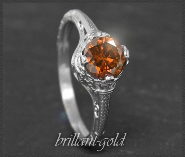 Ring, 0,86ct Brillant in rotorange, 585 Gold, Antik Design