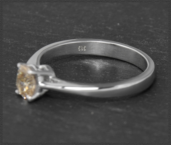 Diamant Solitär Ring 0,50ct, Ovalschliff, 585 Gold