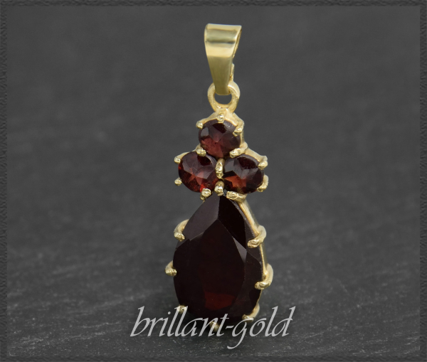 Granat Anhänger aus Gold mit 4,55ct Edelsteinen
