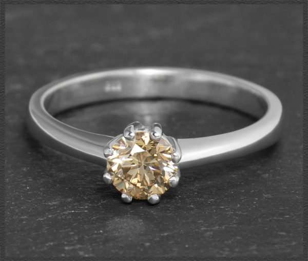 Diamant Ring, 0,55ct Brillant in champagner, 585 Gold