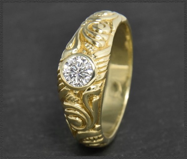 Antiker 0,65ct Solitär Brillant Ring mit Gravur, 585 Gold