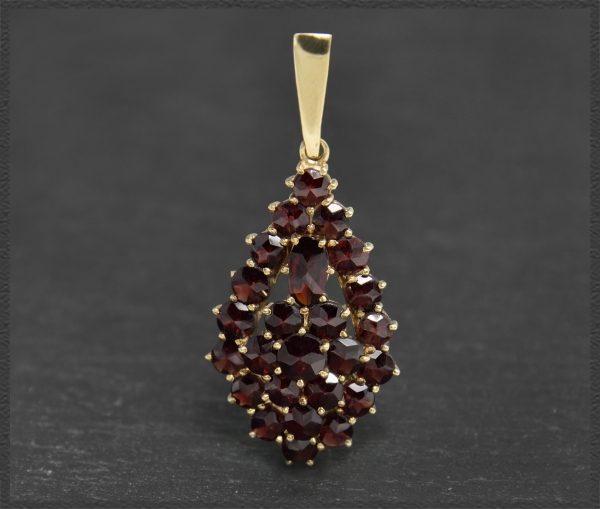 Preview: Granat Anhänger mit 5,50ct in 333 Gelbgold, Vintage