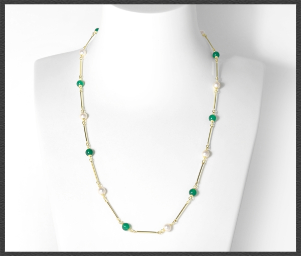 Collier mit Akoya Perlen & Chrysopras, 585 Gold