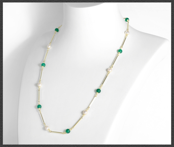 Collier mit Akoya Perlen & Chrysopras, 585 Gold