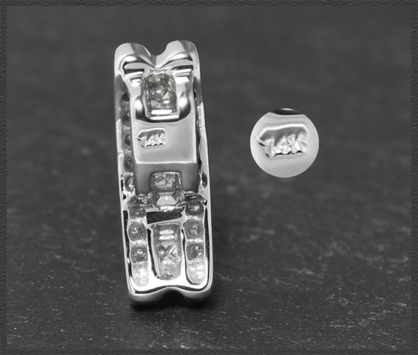 Anhänger, 585 Gold mit 0,35ct Diamanten