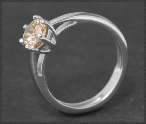 Diamant Solitär Ring, 1,10ct champagner Brillant
