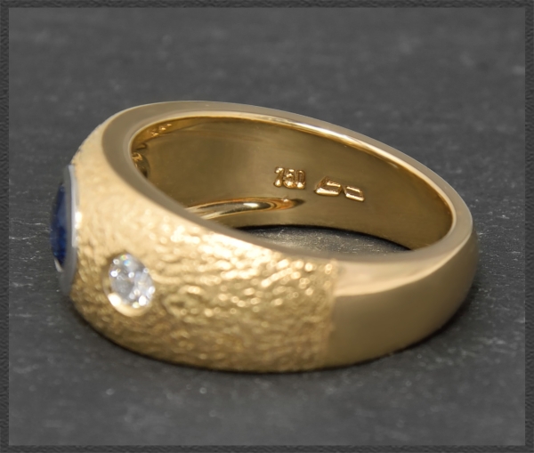 Diamant & Saphir Ring mit 1,12ct, 750 Gold Allianzring