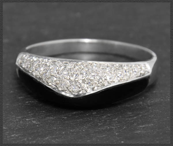 Onyx & 0,45ct Diamant Cocktail Ring, 585 Weißgold