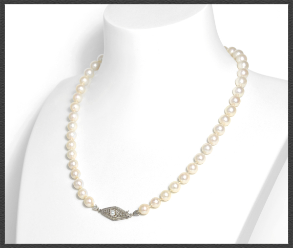 Akoya-Perlen Kette mit 585 Weißgold Verschluss