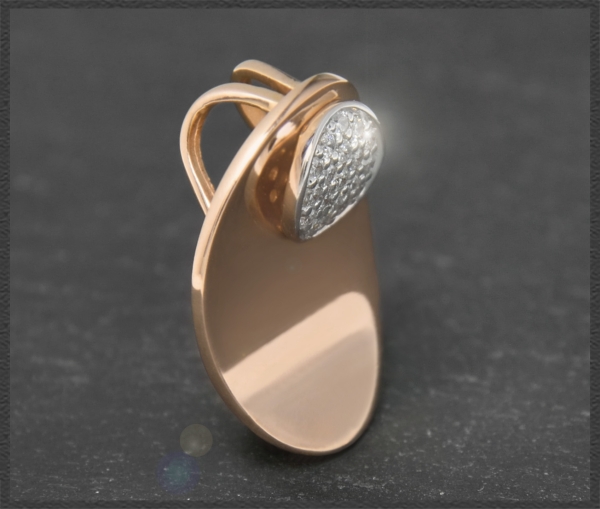 Anhänger mit 0,25ct Brillanten, 750 Rotgold