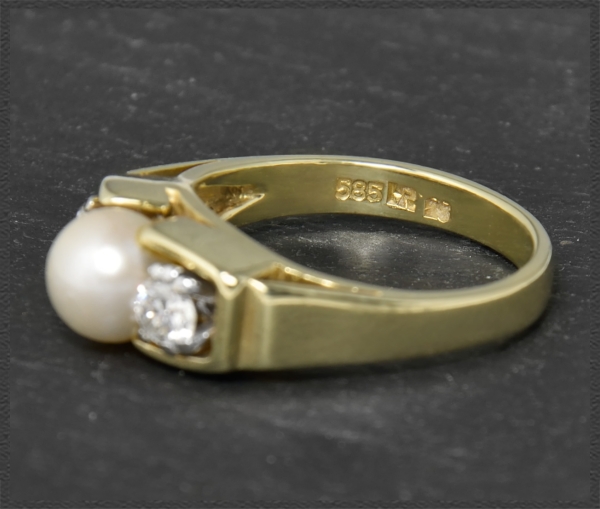 Diamant & Perlen Ring mit 0,40ct, 585 Gelbgold, Vintage