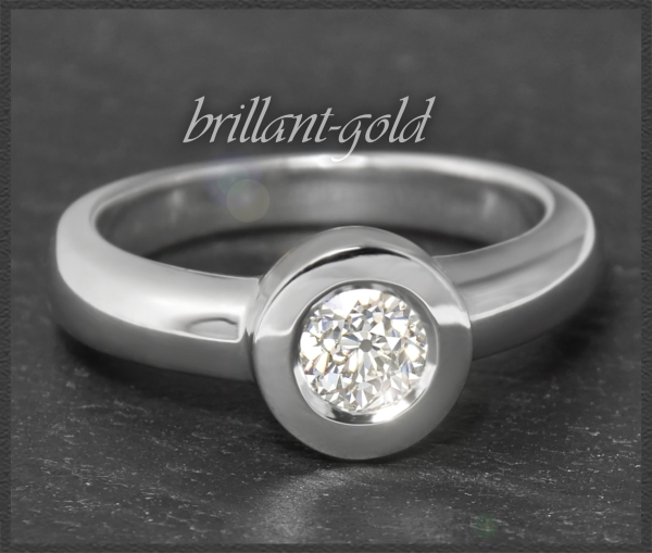 Solitär Ring, 0,53ct Altschliff Brillant, 750 Weißgold