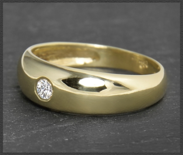 Preview: Solitär Ring mit 0,12ct Brillant, 585 Gold Bandring