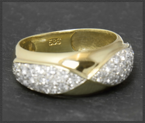 Preview: Diamant Ring, 1,50ct lupenreine Brillanten, 585 Gold