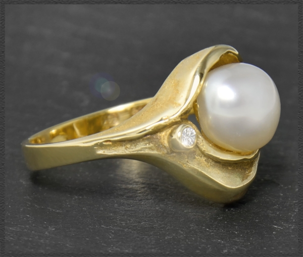 Preview: Diamant & Akoya Perlen Ring, 585 Gelbgold