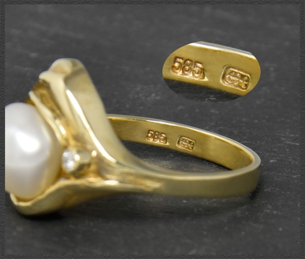 Diamant & Akoya Perlen Ring, 585 Gelbgold