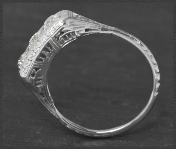 Art Deco Diamant Ring mit 0,82ct, 750 Gold, USA um 1925