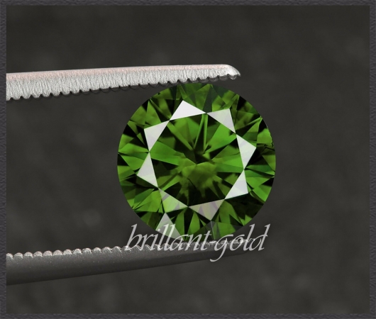 Diamant im Brillant Schliff, 0,28ct, Grün / Si3
