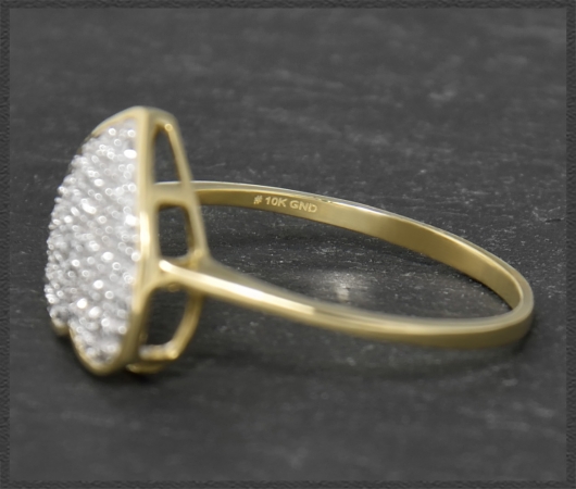 Herz Diamant Ring mit 0,20ct, 10 Karat Gold