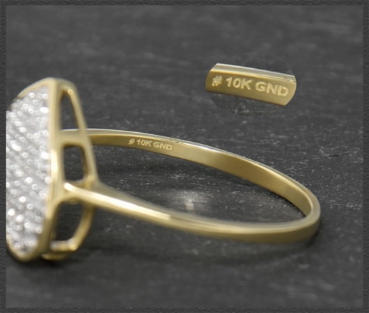 Herz Diamant Ring mit 0,20ct, 10 Karat Gold