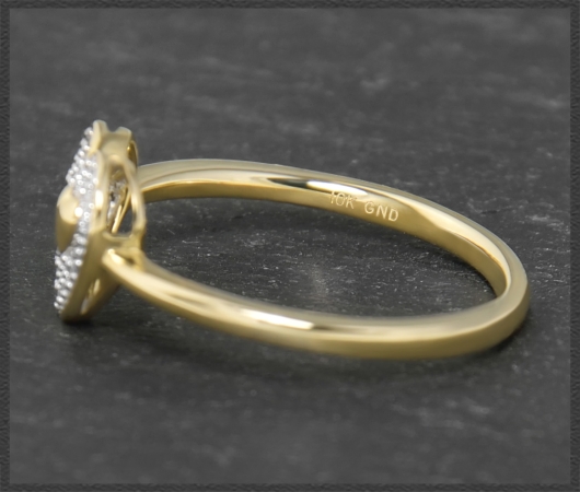 Herz Ring mit 0,22ct Diamanten aus 10 Karat Gold