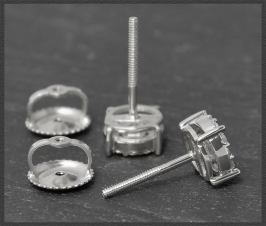 Ohrstecker mit 0,45ct Diamanten 10K Gold