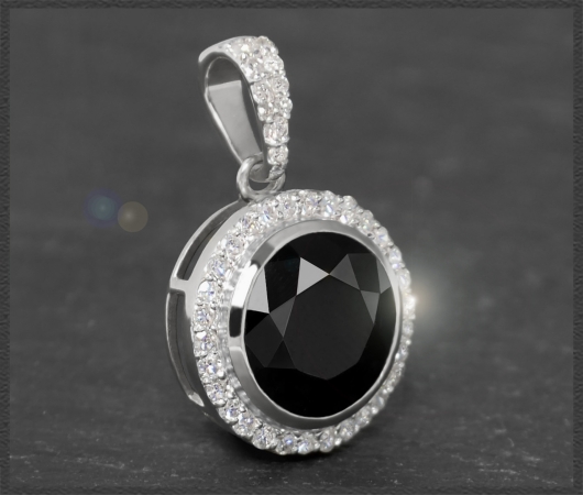 Gold Anhänger mit 3,15ct Diamant & Onyx