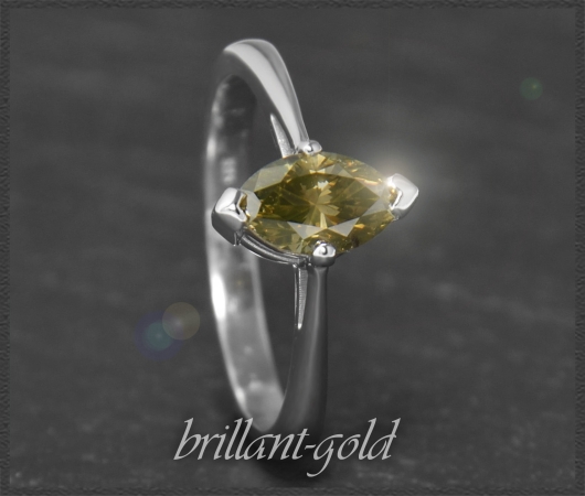 Diamant Solitär Ring, 0,94ct im Navette-Schliff, 585 Gold