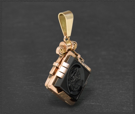 Antiker (um 1890) Gold & Onyx Anhänger & Medaillon
