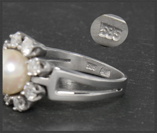 Diamant & Perlen Ring, 0,50ct Brillanten, 585 Gold