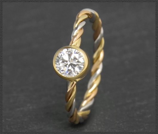 Diamant Ring aus 585 Gold, 0,51ct Brillant Solitär
