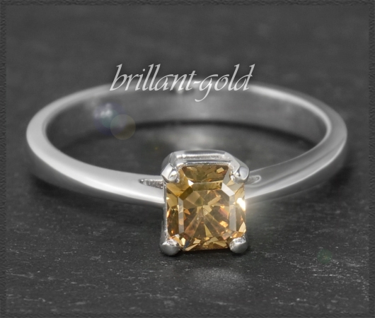 Diamant Ring 0,69ct im Radiant-Schliff, 585 Weißgold