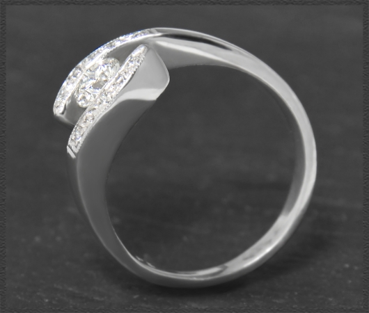 Diamant Ring mit 0,56ct Brillanten, aus Platin