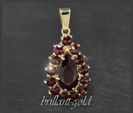 Granat Anhänger mit 7,80ct, 333 Gelbgold, Vintage